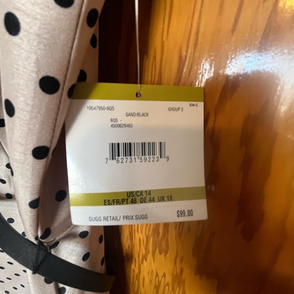 Size 14 Kasper polka dot midi dress with belt. - Picture 4 of 4